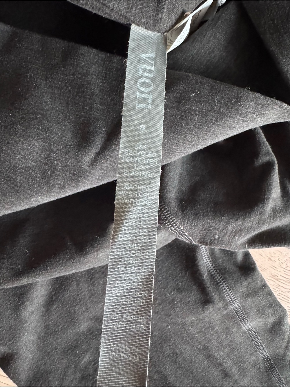 Vuori Clean Elevation Leggings Black Heather Sz Small - Picture 5 of 10